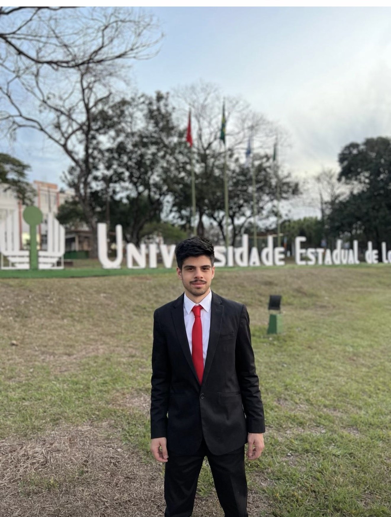 Pedro Antonio no campus da Universidade Estadual de Londrina
