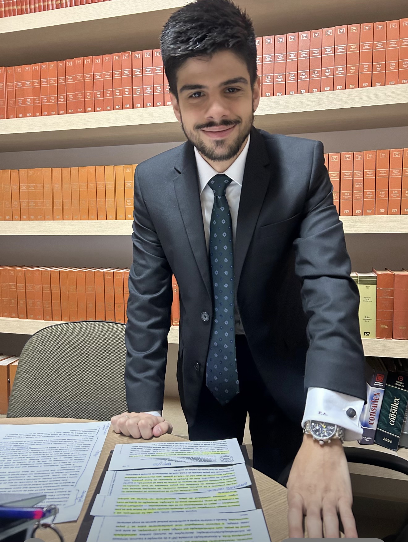 Pedro Antonio Nogueira Fernandes no escritório